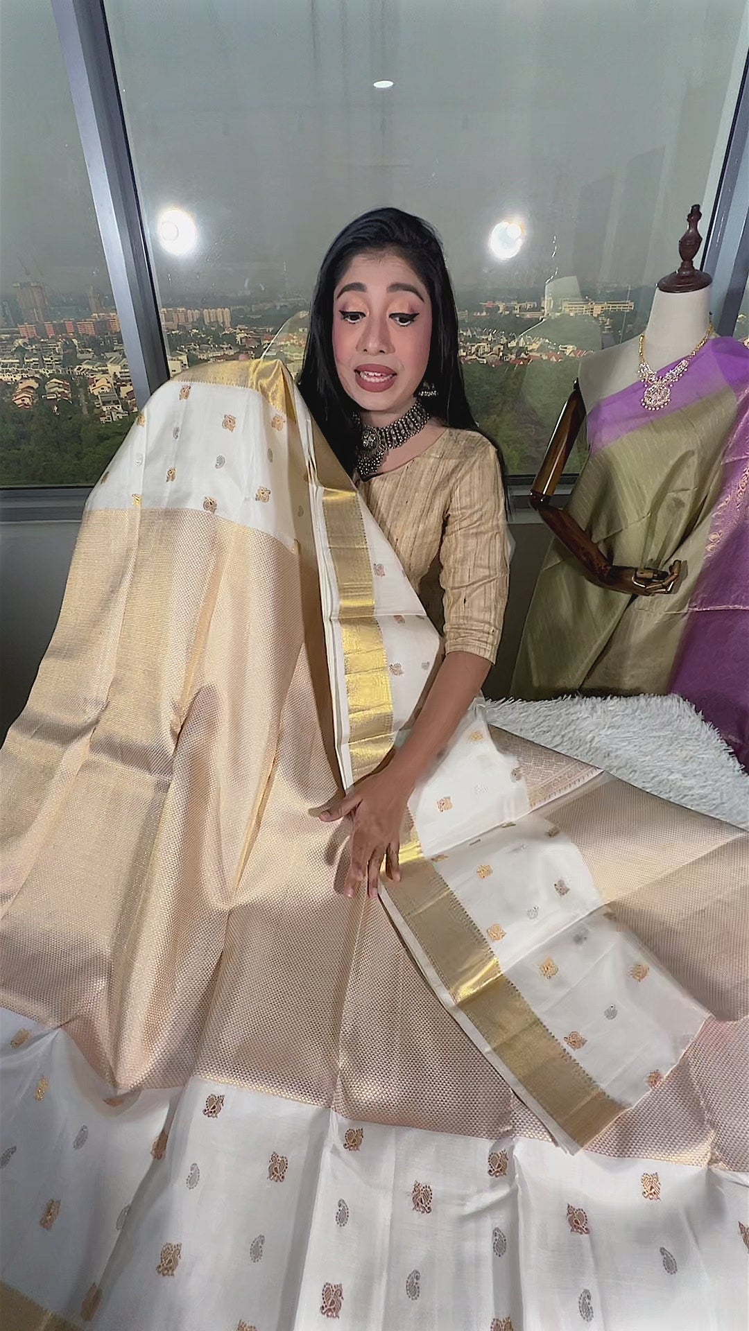 Mallipoo (மல்லிப்பூ)